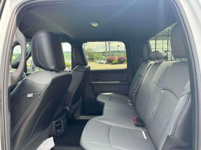 2024 Ram 2500 Tradesman 4x4 Crew Cab 64 Box