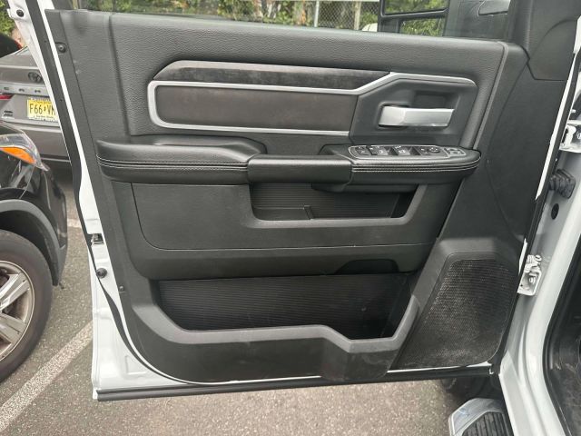 2024 Ram 2500 Big Horn 4x4 Crew Cab 64 Box