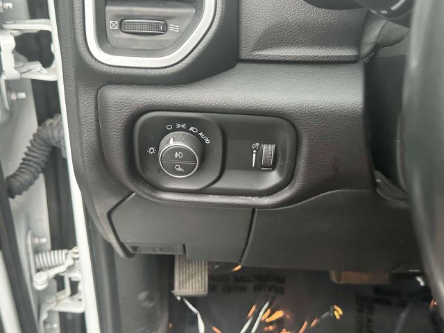 2024 Ram 2500 Big Horn 4x4 Crew Cab 64 Box