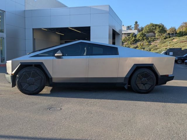 2024 Tesla Cybertruck Base 2024 Tesla Cybertruck Base