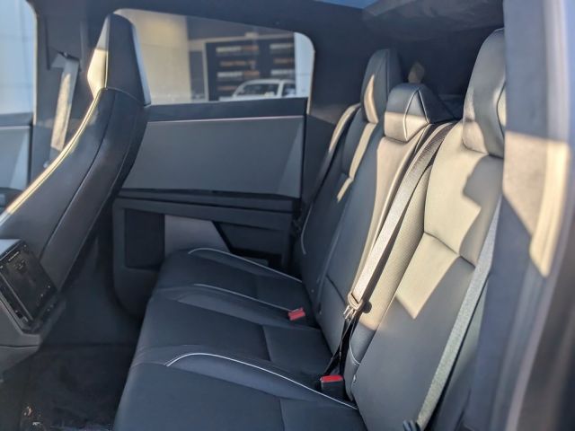 2024 Tesla Cybertruck Base 2024 Tesla Cybertruck Base