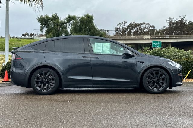 2024 Tesla Model X Base