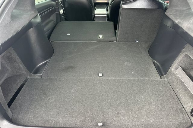 2024 Tesla Model X Base