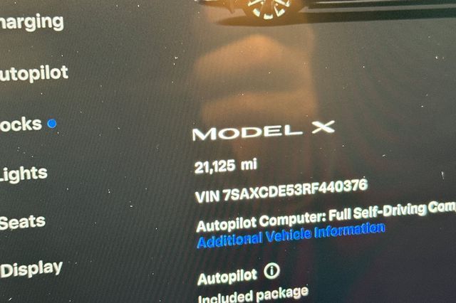 2024 Tesla Model X Base
