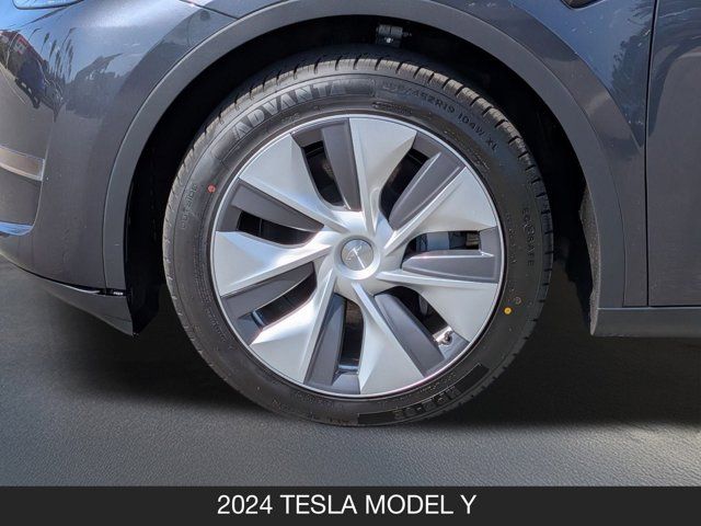 2024 Tesla Model Y 2024 Tesla Model Y