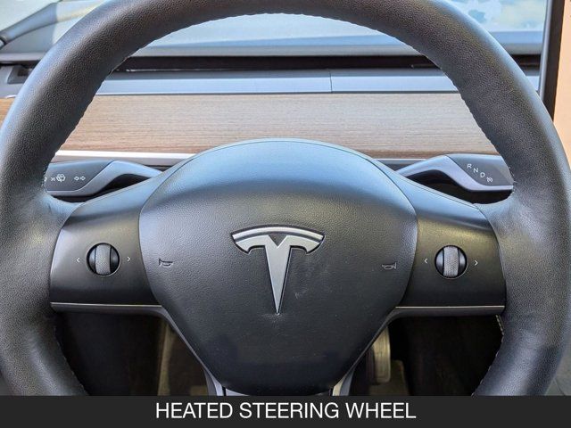 2024 Tesla Model Y 2024 Tesla Model Y