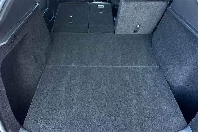 2024 Tesla Model Y Standard Range 2024 Tesla Model Y Standard Range