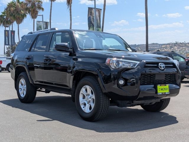 2024 Toyota 4Runner SR5 2024 Toyota 4Runner SR5