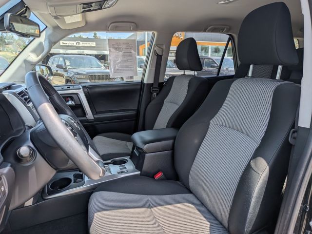 2024 Toyota 4Runner SR5 2024 Toyota 4Runner SR5