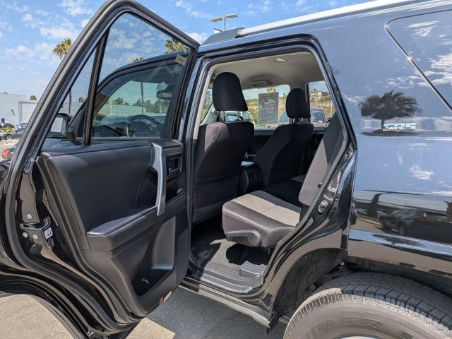 2024 Toyota 4Runner SR5 2024 Toyota 4Runner SR5