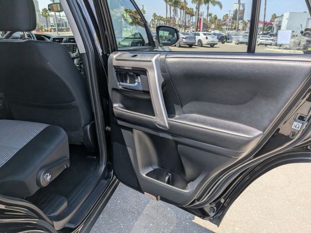 2024 Toyota 4Runner SR5 2024 Toyota 4Runner SR5