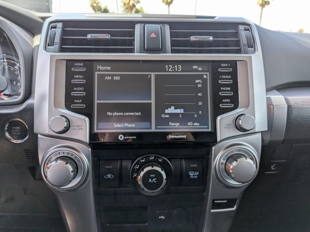 2024 Toyota 4Runner SR5 2024 Toyota 4Runner SR5