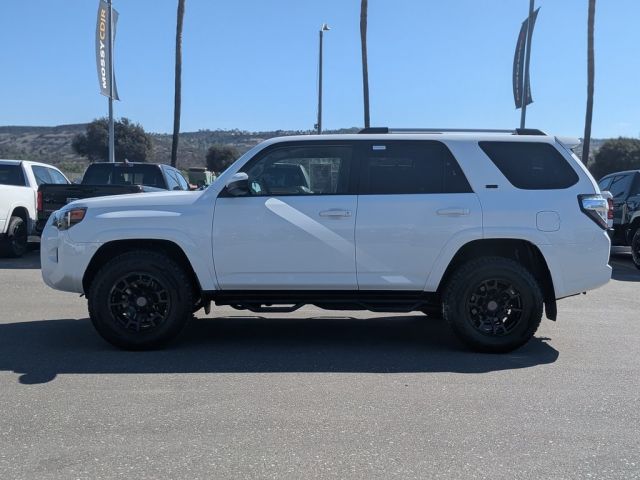 2024 Toyota 4Runner SR5 2024 Toyota 4Runner SR5