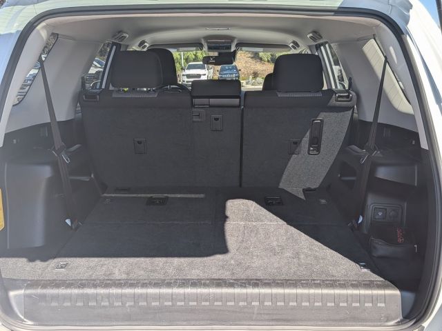 2024 Toyota 4Runner SR5 2024 Toyota 4Runner SR5