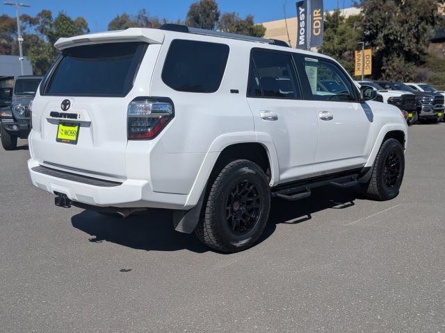 2024 Toyota 4Runner SR5 2024 Toyota 4Runner SR5