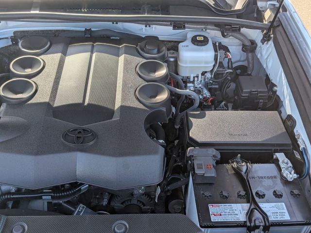 2024 Toyota 4Runner SR5 2024 Toyota 4Runner SR5