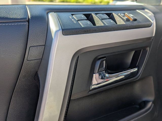 2024 Toyota 4Runner SR5 2024 Toyota 4Runner SR5