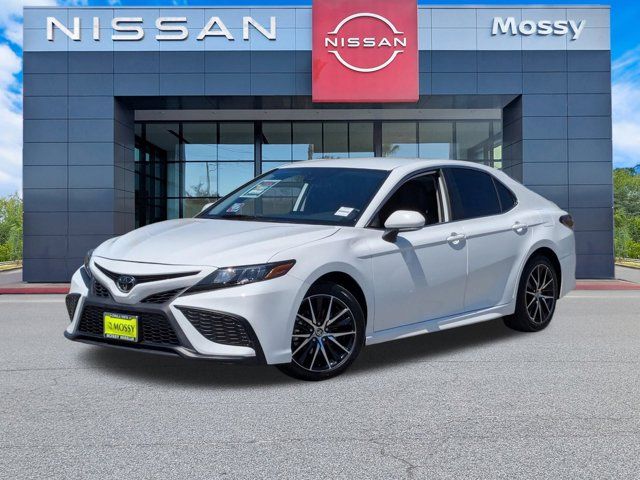 2024 Toyota Camry  2024 Toyota Camry