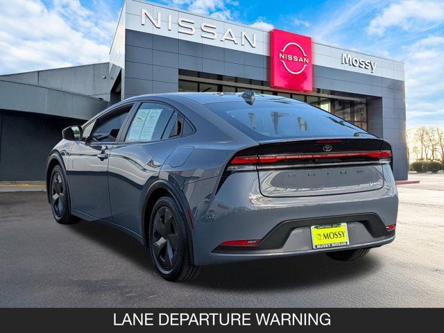 2024 Toyota Prius LE 2024 Toyota Prius LE