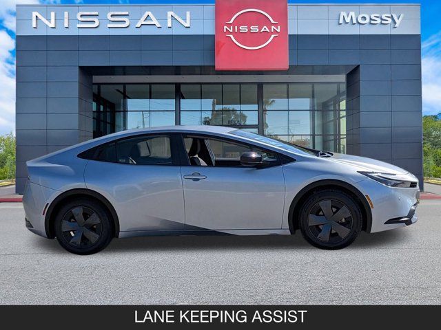 2024 Toyota Prius 2024 Toyota Prius