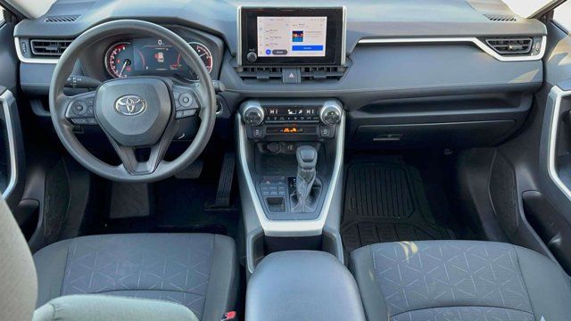 2024 Toyota RAV4 XLE 2024 Toyota RAV4 XLE