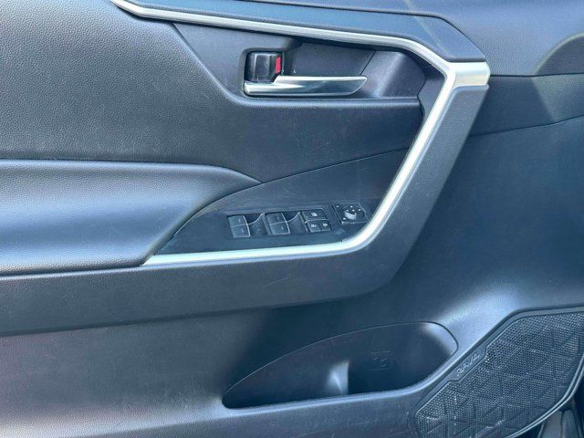 2024 Toyota RAV4 XLE 2024 Toyota RAV4 XLE