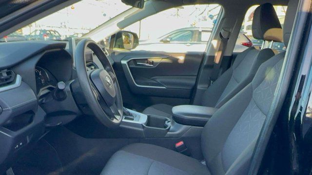 2024 Toyota RAV4 XLE 2024 Toyota RAV4 XLE