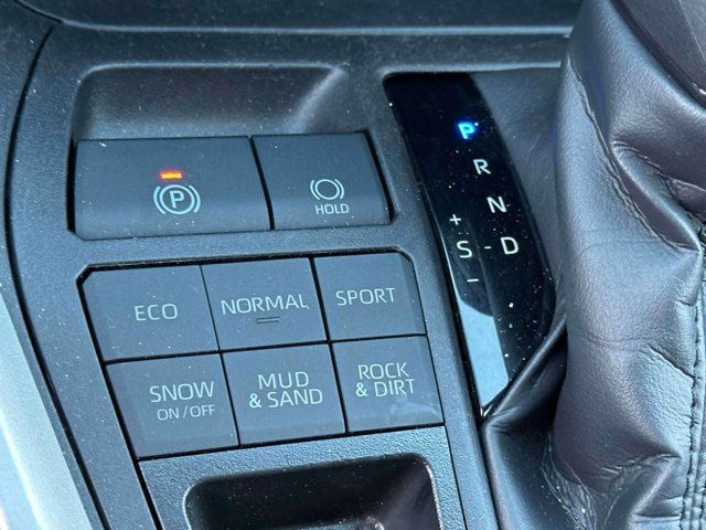 2024 Toyota RAV4 XLE 2024 Toyota RAV4 XLE