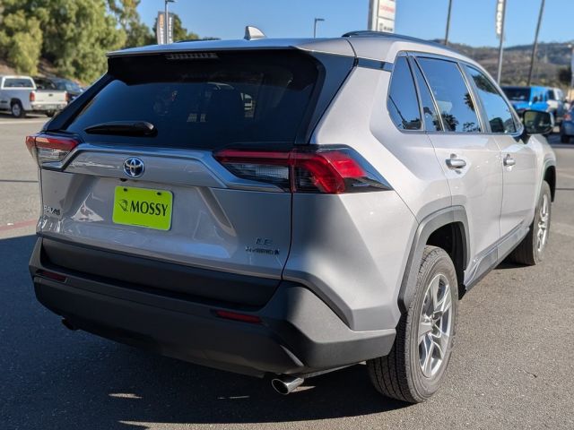 2024 Toyota RAV4 Hybrid LE 2024 Toyota RAV4 Hybrid LE