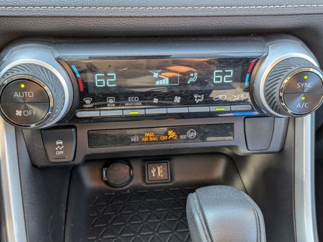 2024 Toyota RAV4 Hybrid LE 2024 Toyota RAV4 Hybrid LE