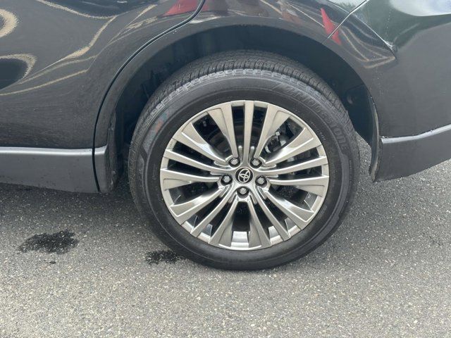 2024 Toyota Venza XLE