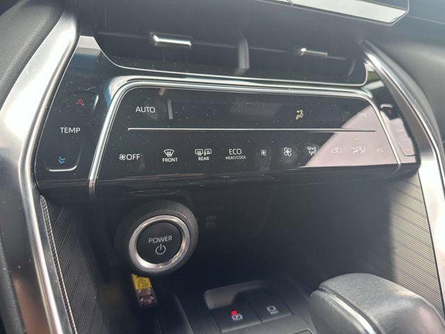 2024 Toyota Venza XLE