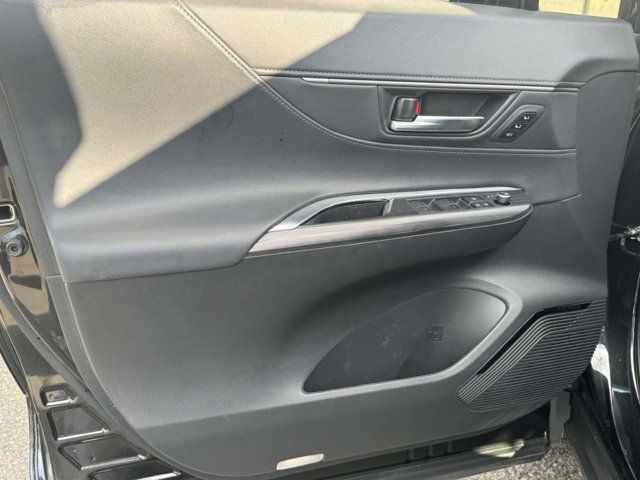 2024 Toyota Venza XLE 2024 Toyota Venza XLE