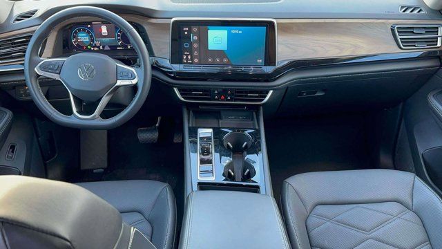 2024 Volkswagen Atlas 2.0T SE w/Technology 2024 Volkswagen Atlas 2.0T SE w/Technology