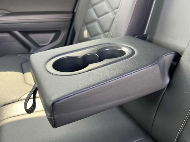 2024 Volkswagen Atlas 2.0T SE w/Technology 4MOTION