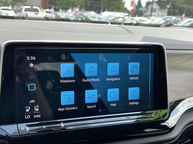 2024 Volkswagen Atlas 2.0T SE w/Technology 4MOTION