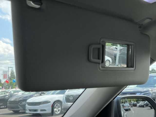 2024 Volkswagen Atlas 2.0T SE w/Technology 4MOTION