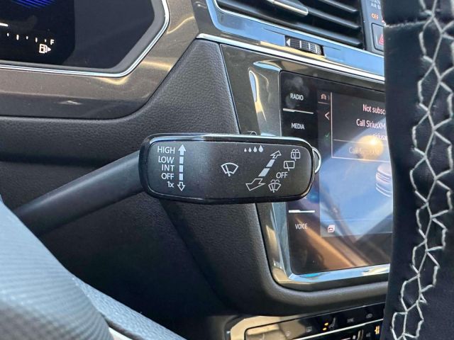 2024 Volkswagen Golf GTI 2.0T Autobahn DSG