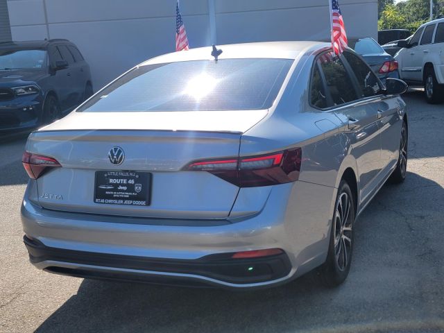 2024 Volkswagen Jetta Sport Auto