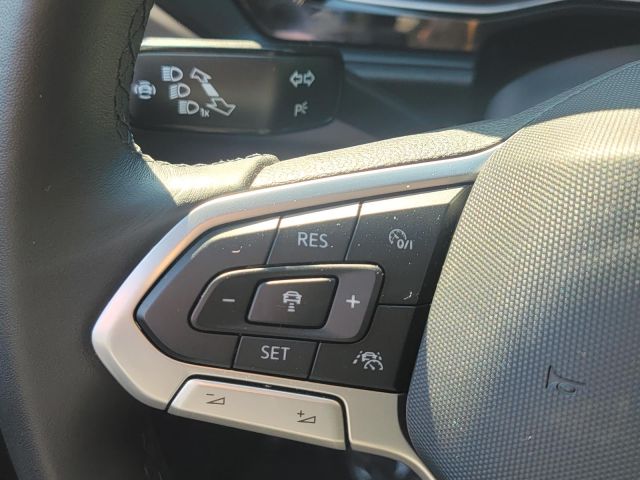 2024 Volkswagen Jetta Sport Auto
