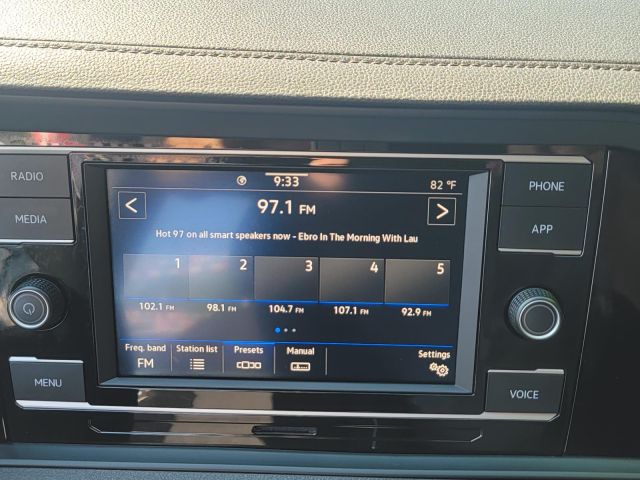 2024 Volkswagen Jetta Sport Auto