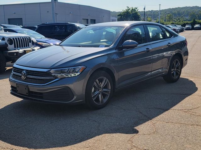 2024 Volkswagen Jetta SE Auto