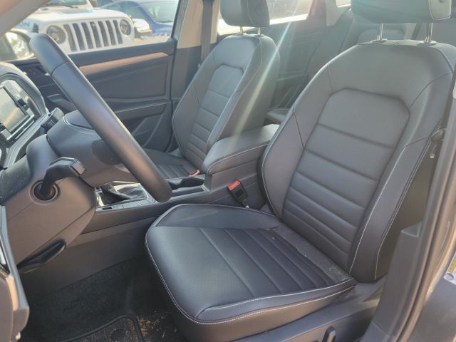 2024 Volkswagen Jetta SE Auto