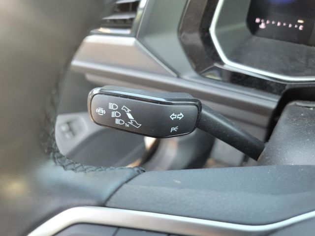 2024 Volkswagen Jetta SE Auto