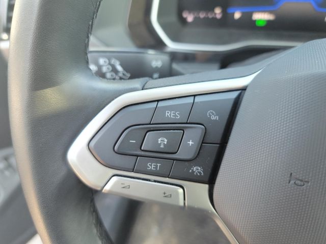 2024 Volkswagen Jetta SE Auto