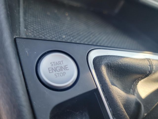 2024 Volkswagen Jetta SE Auto