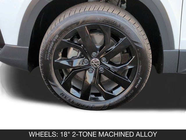 2024 Volkswagen Taos SE