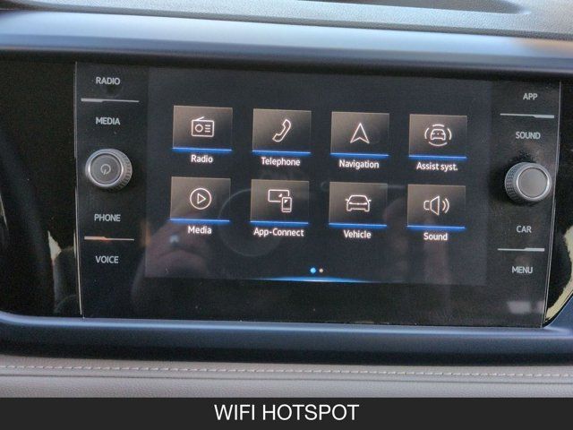 2024 Volkswagen Taos SE