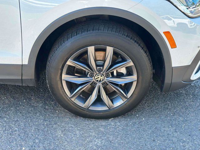 2024 Volkswagen Tiguan SE