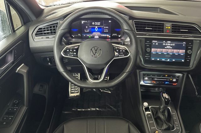 2024 Volkswagen Tiguan 2.0T SE R-Line Black 2024 Volkswagen Tiguan 2.0T SE R-Line Black